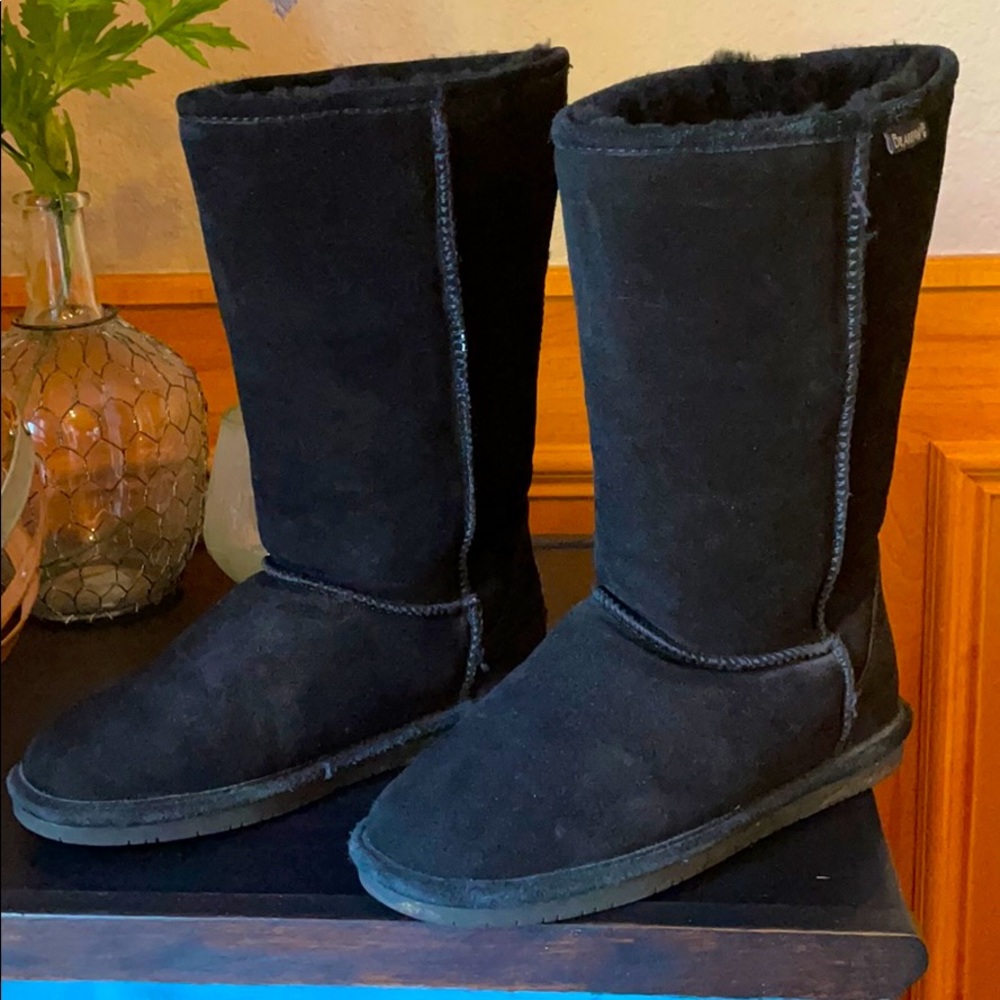 Women’s tall bear paw boots
